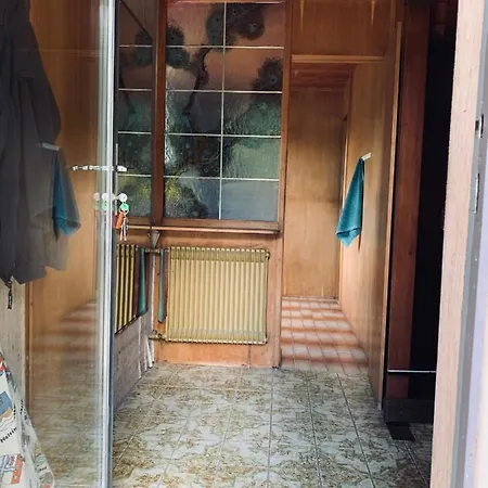 Retro Chata Na Sazave Pro Rodinu I Par. Landsted